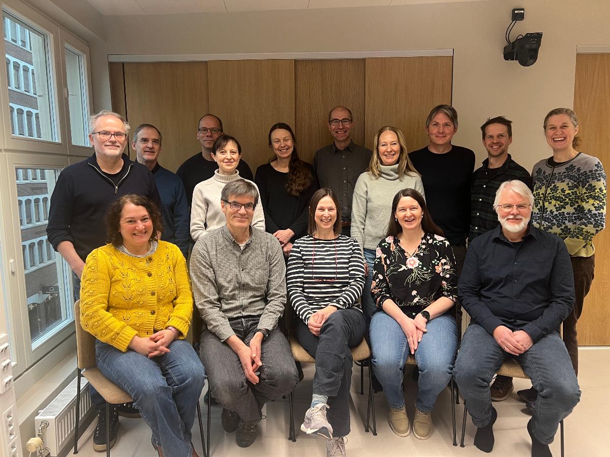 gruppebilde innend&oslash;rs